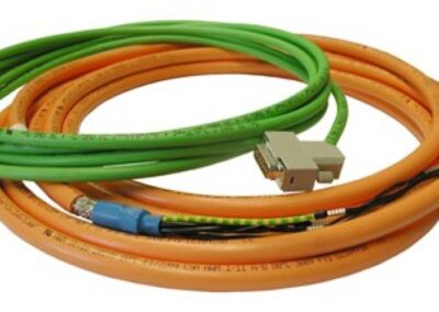 Kable silnikowe, kable enkoderowe, kable mocy, kable z wtyczkami, kable ekranowane